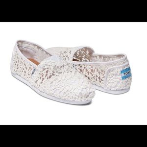 Toms White Lace Flats